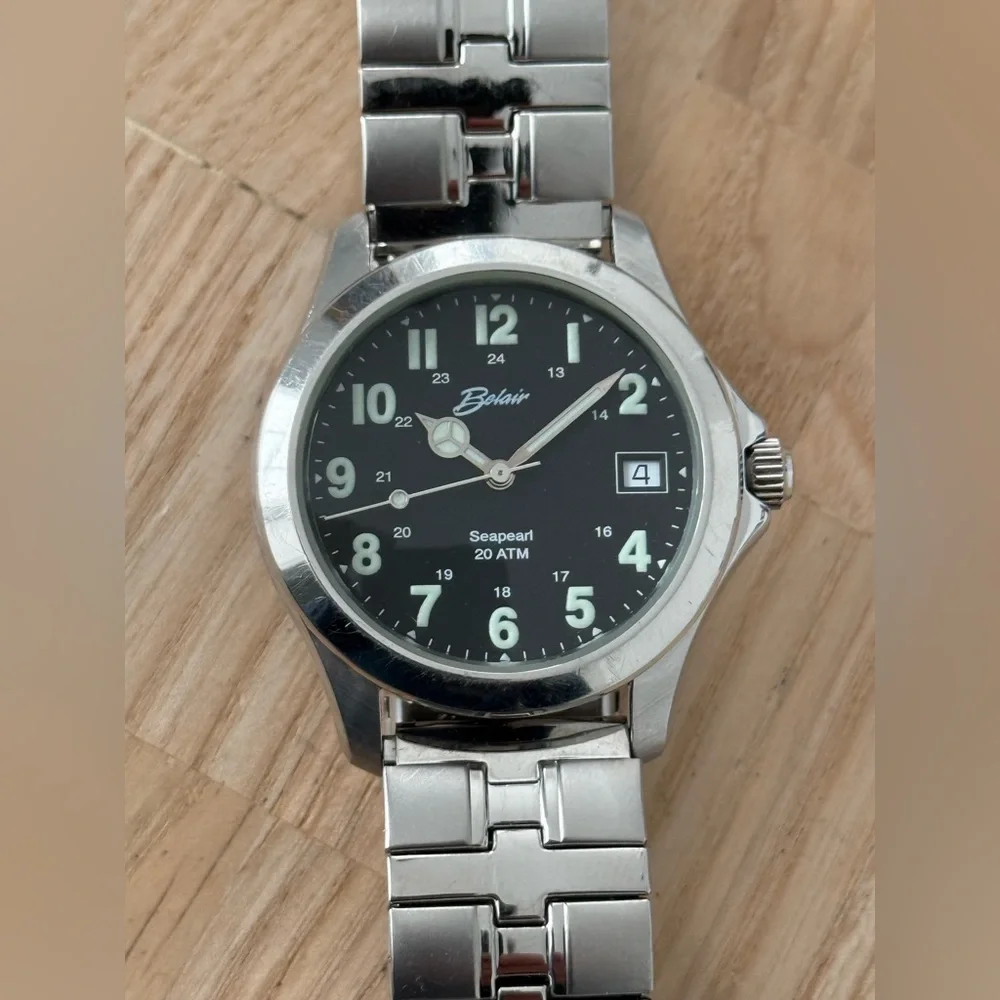 Belair Seapearl 20 ATM Rare Luxury Watch Black Dial Stretch Bracelet Date Window